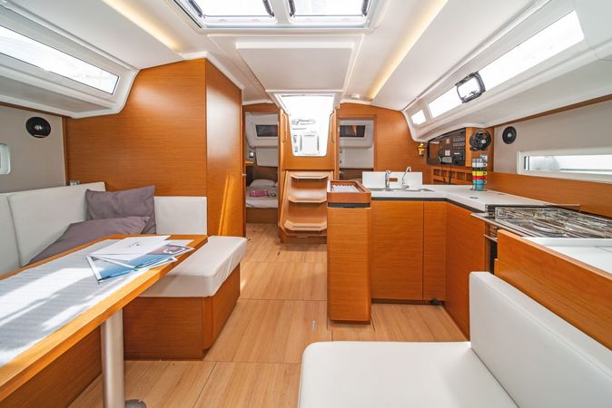 Jeanneau Sun Odyssey 410 | Nami