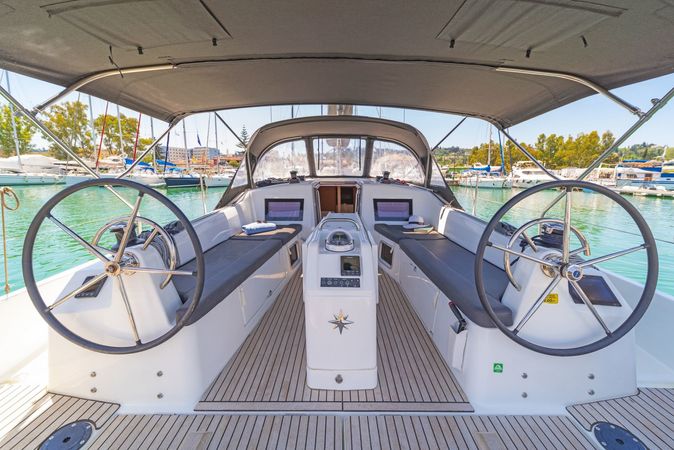 Jeanneau Sun Odyssey 410 | Sea Whisper
