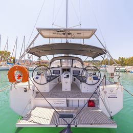 Jeanneau Sun Odyssey 410 | Sea Whisper