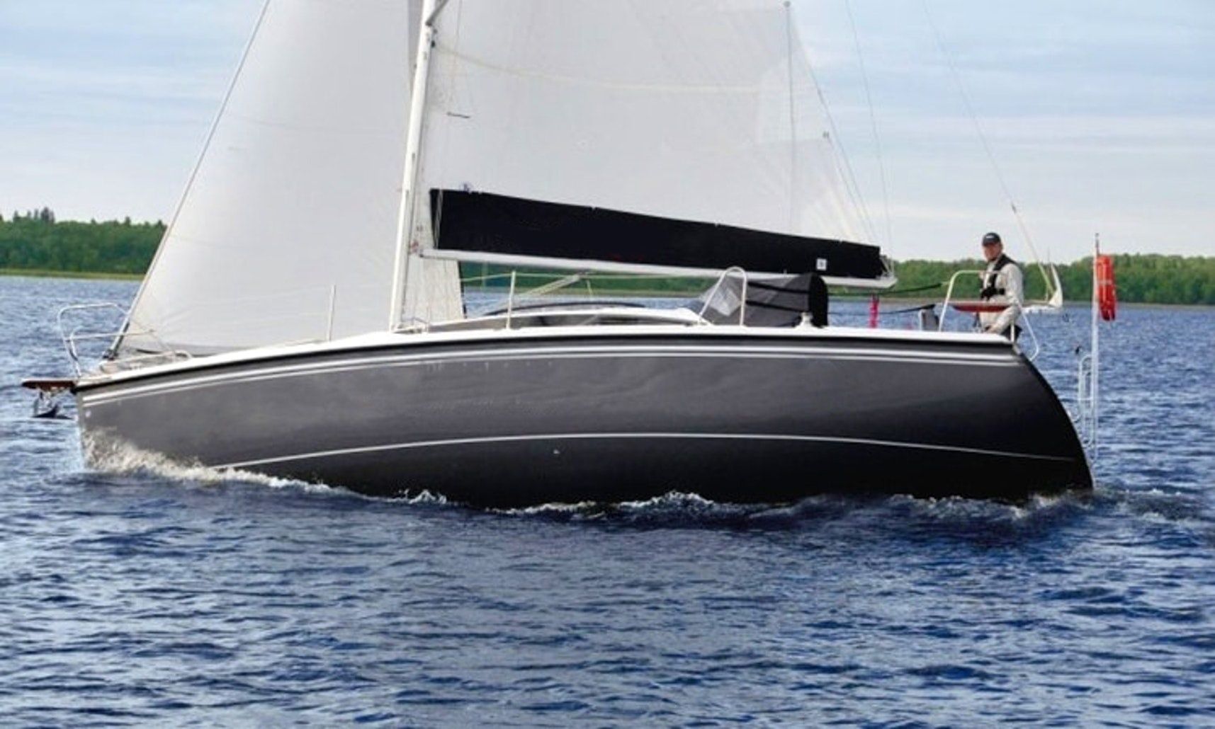 Northman Maxus 33.1 | Santorini
