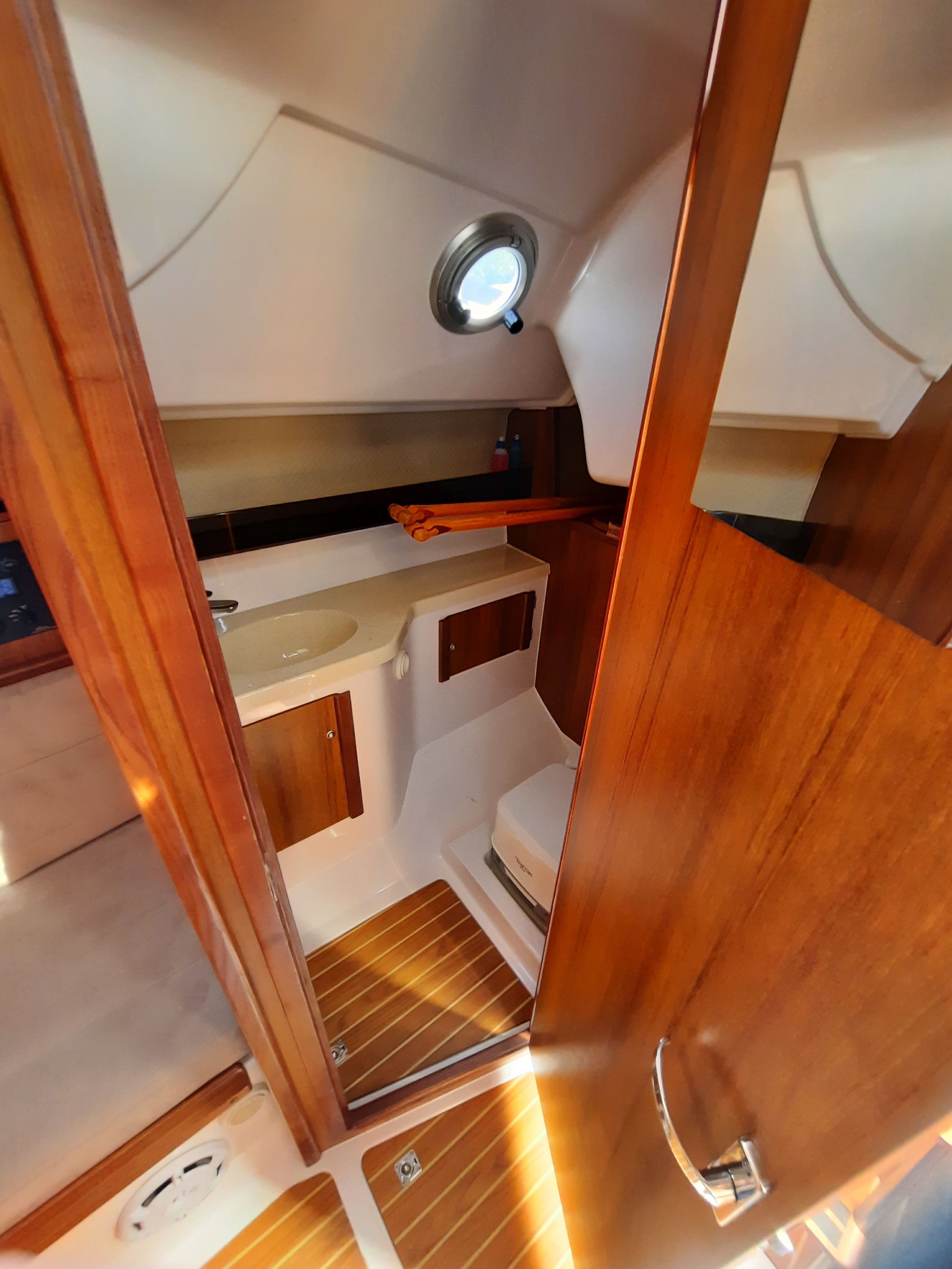 Northman Maxus 28 | Samos