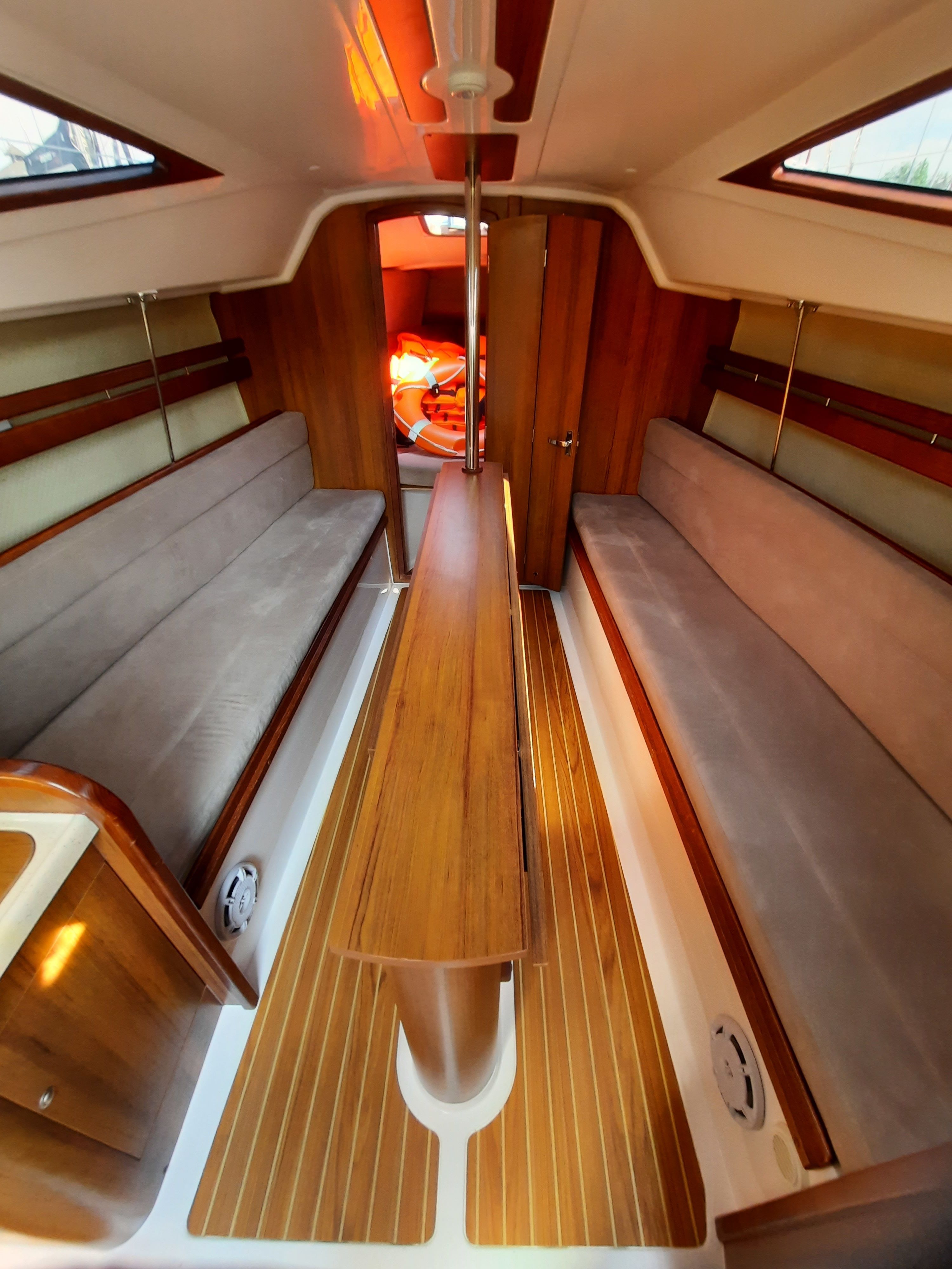 Northman Maxus 28 | Samos