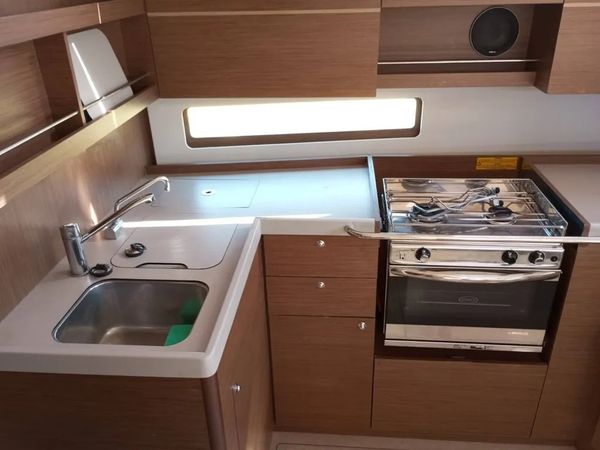 Beneteau Oceanis 40.1 | Ocean Pearl