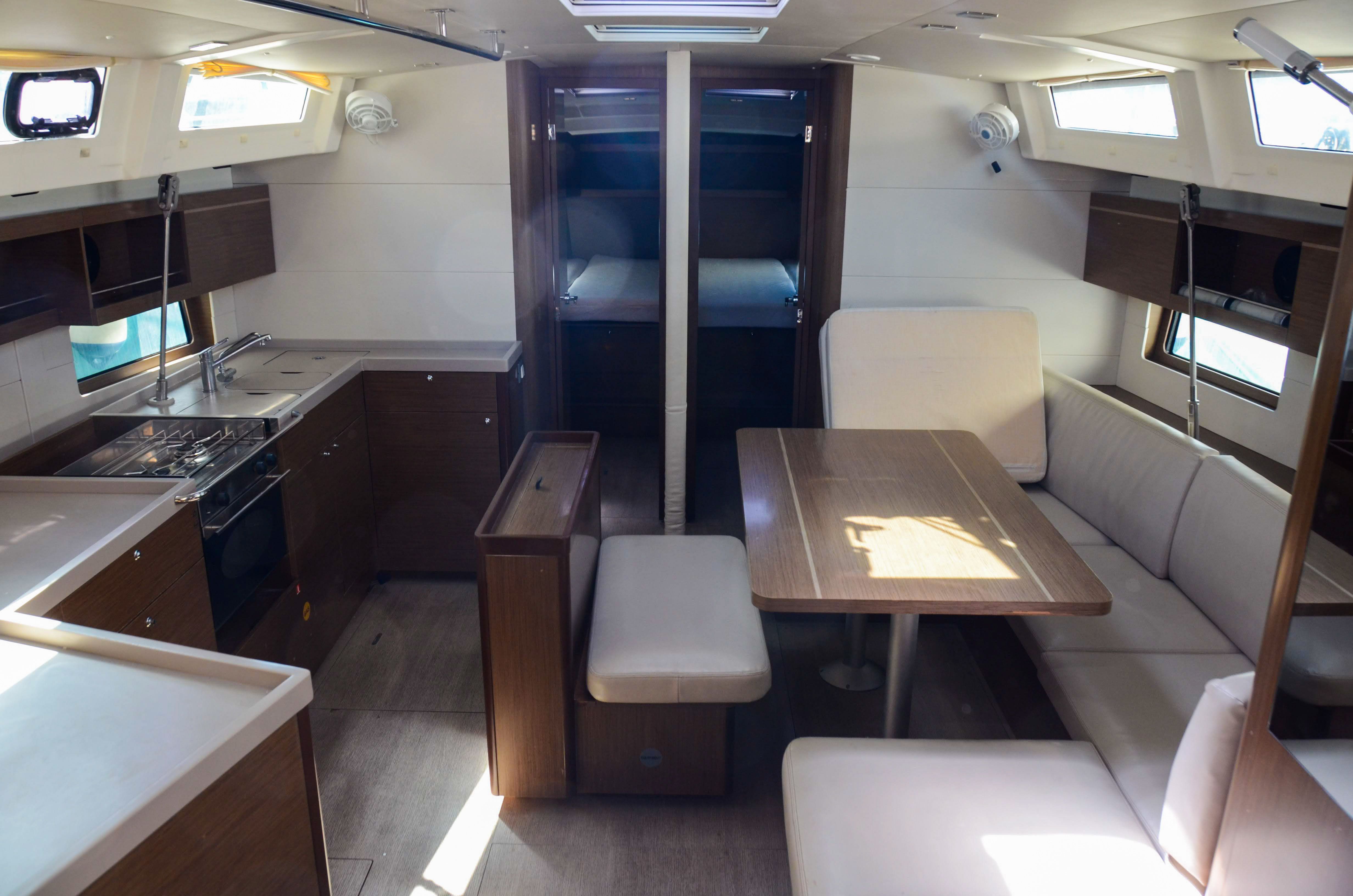 Beneteau Oceanis 46.1 | Azalea