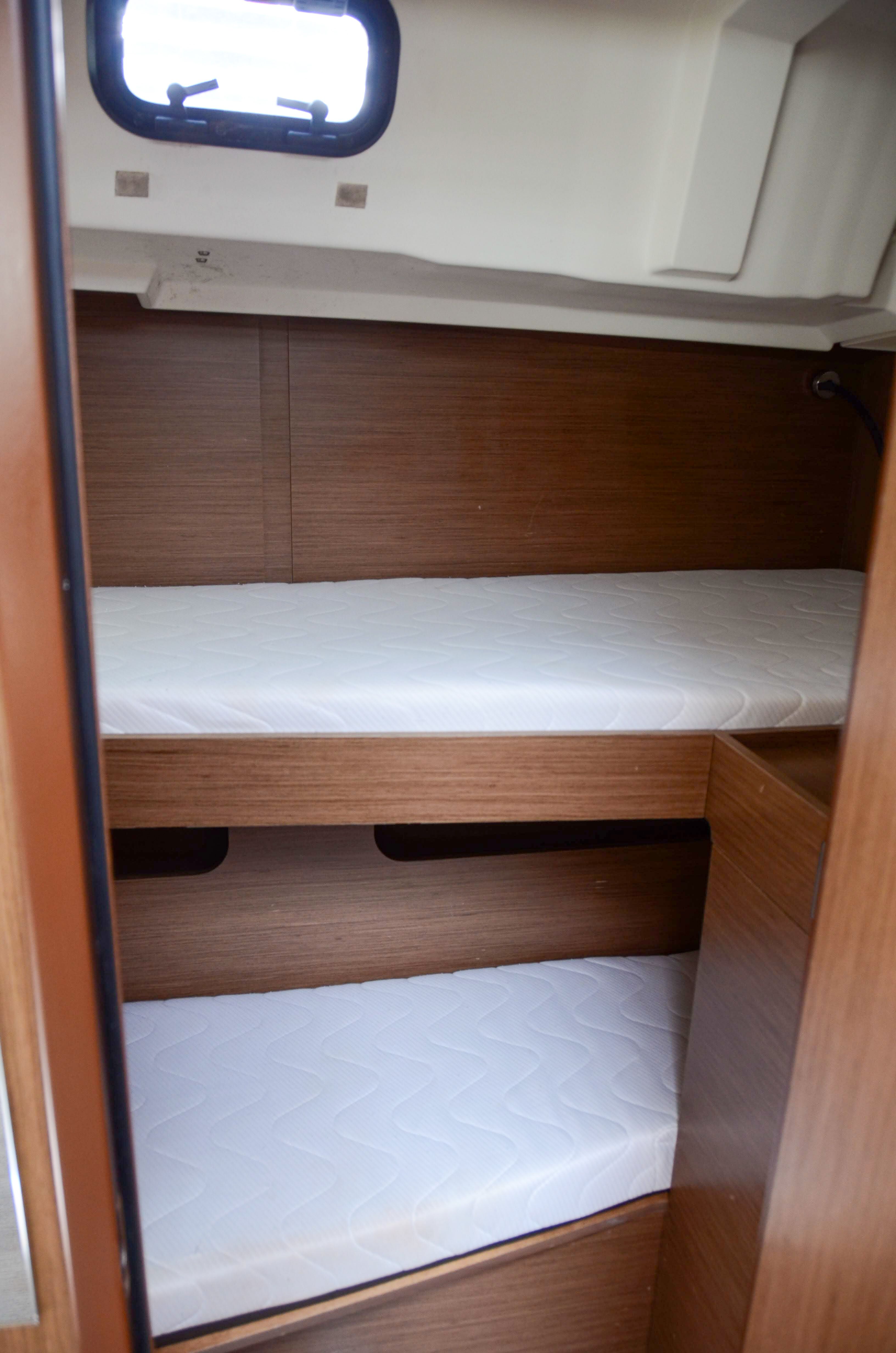 Beneteau Oceanis 46.1 | Azalea