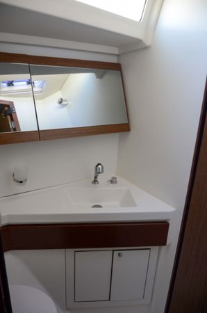 Beneteau Oceanis 46.1 | Azalea