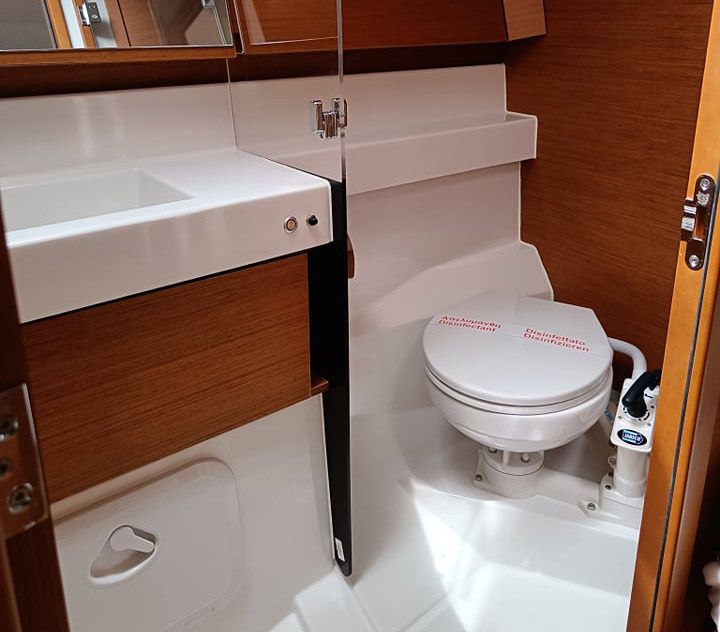 Jeanneau Sun Odyssey 410 | Nerea