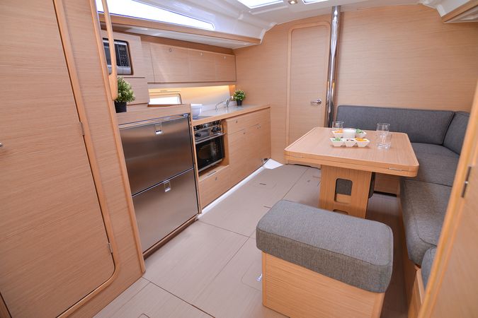 Dufour 390 | Orsalia