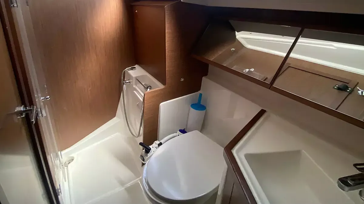 Beneteau Oceanis 40.1 | Aria