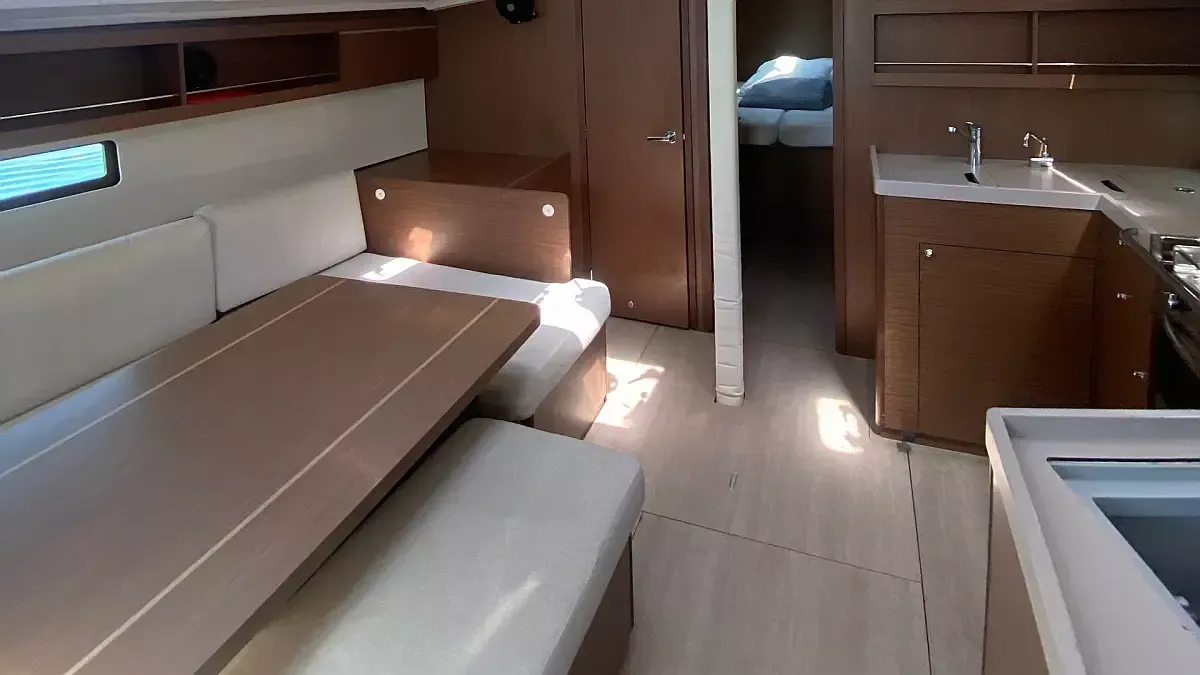 Beneteau Oceanis 40.1 | Aria