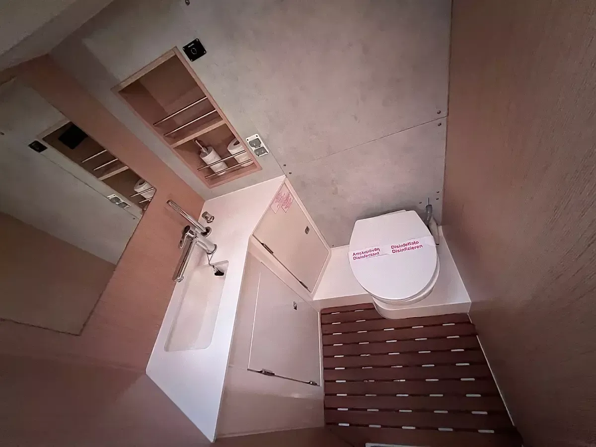 Bavaria C42 | Koukan Maru