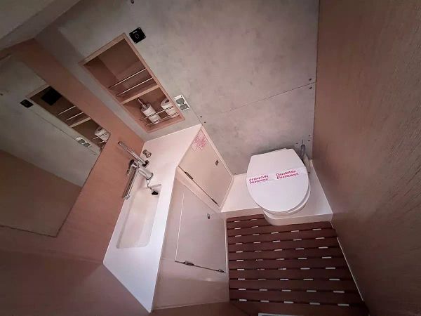 Bavaria C42 | Koukan Maru