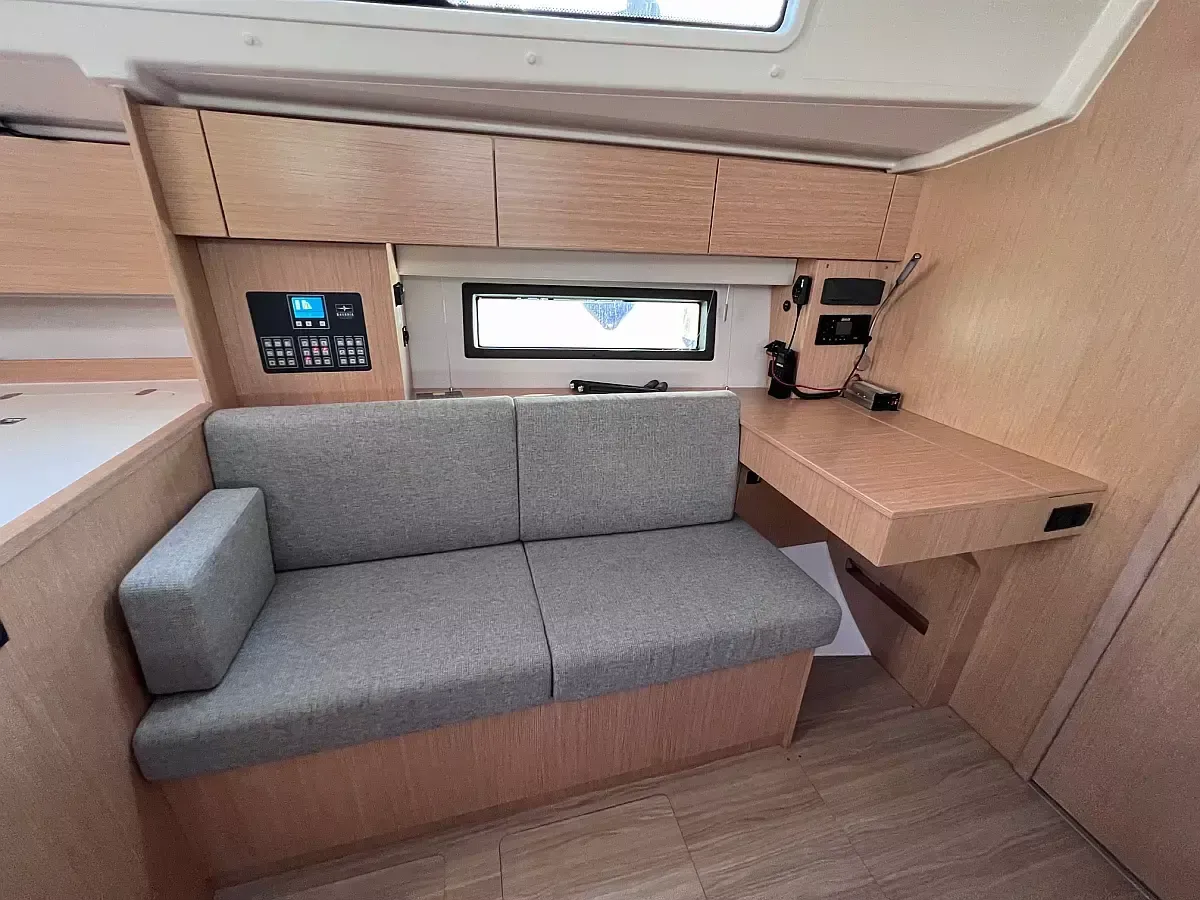 Bavaria C42 | Koukan Maru