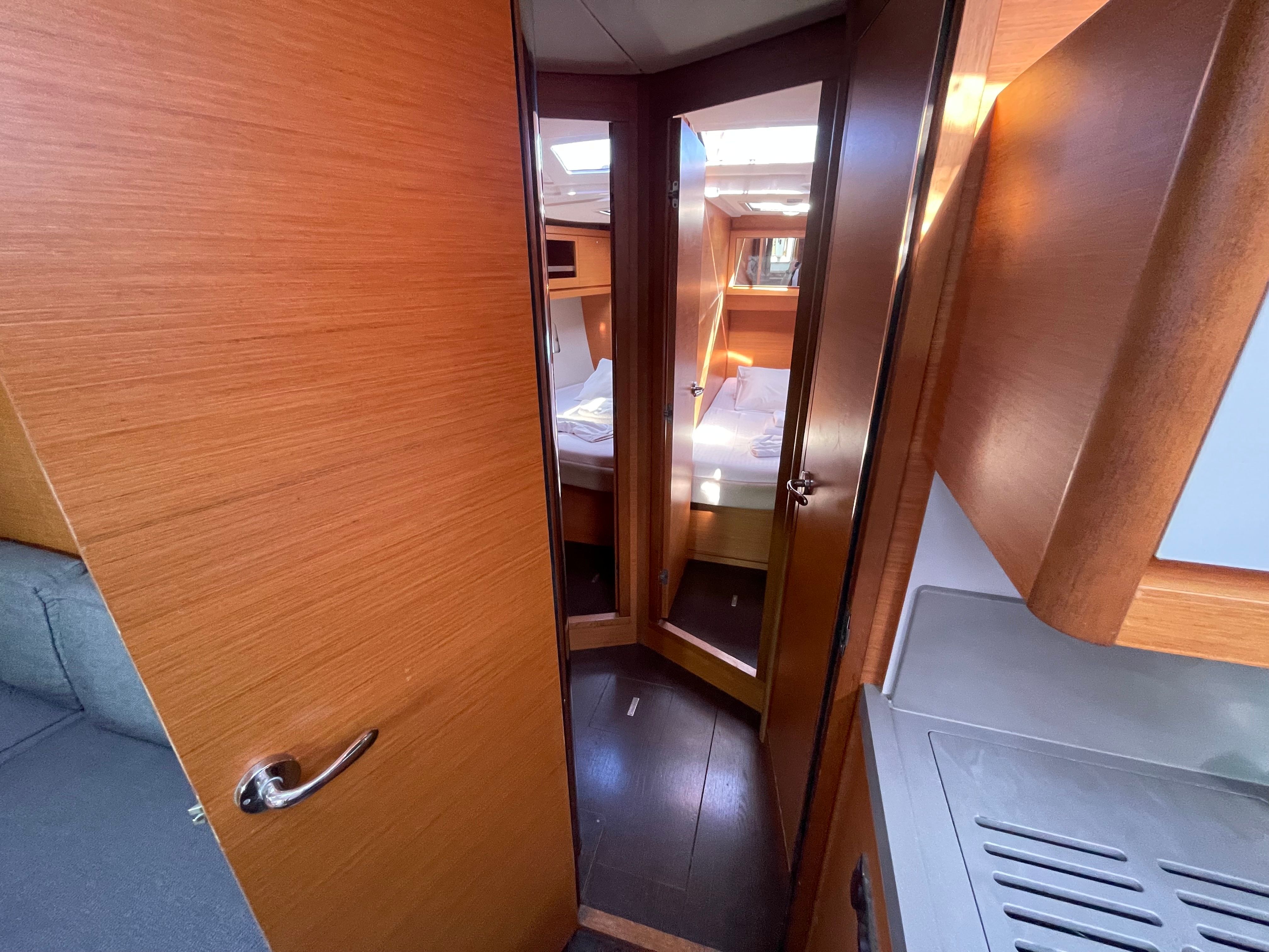 Dufour 470 | Optasia