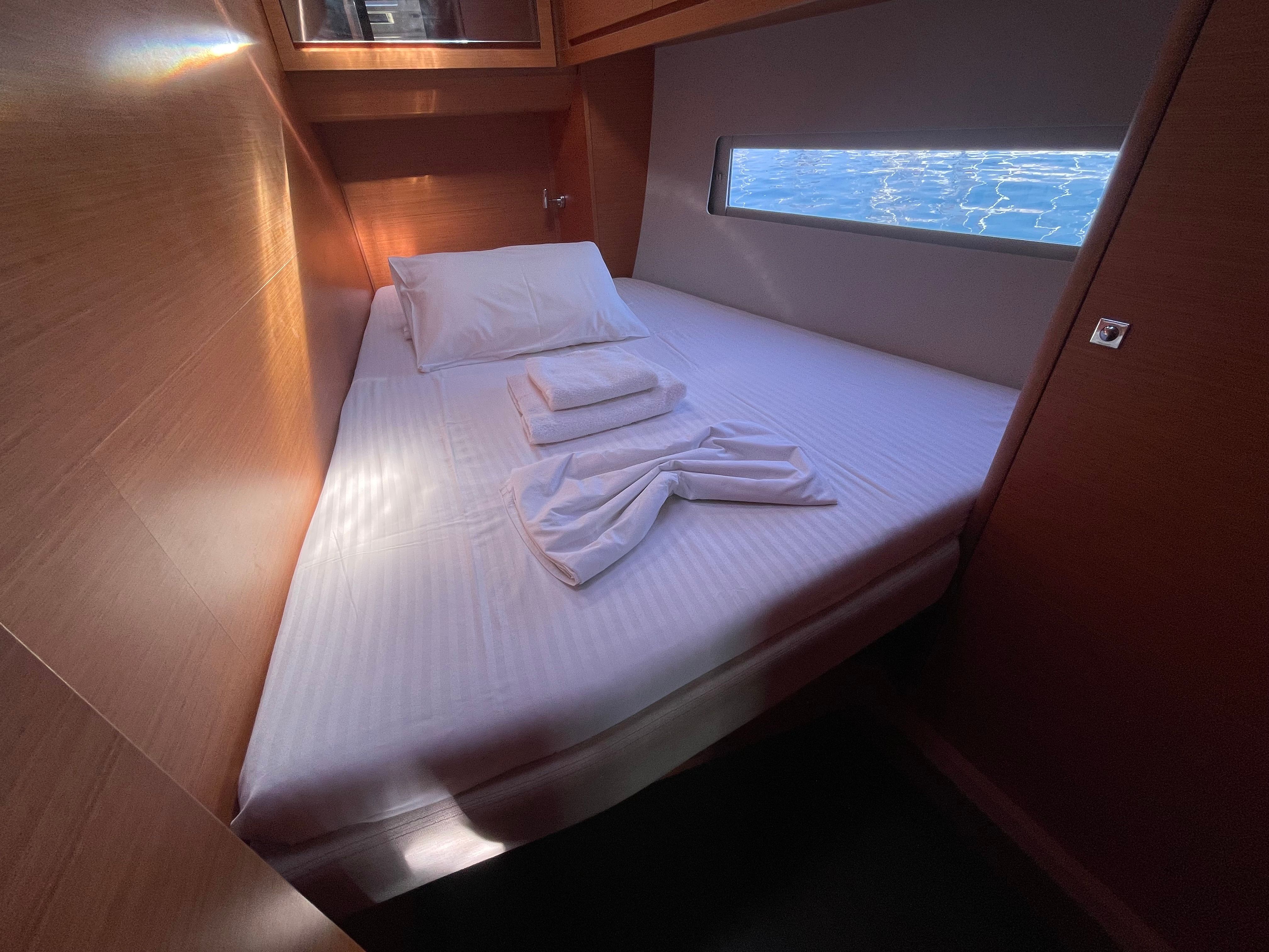 Dufour 470 | Optasia