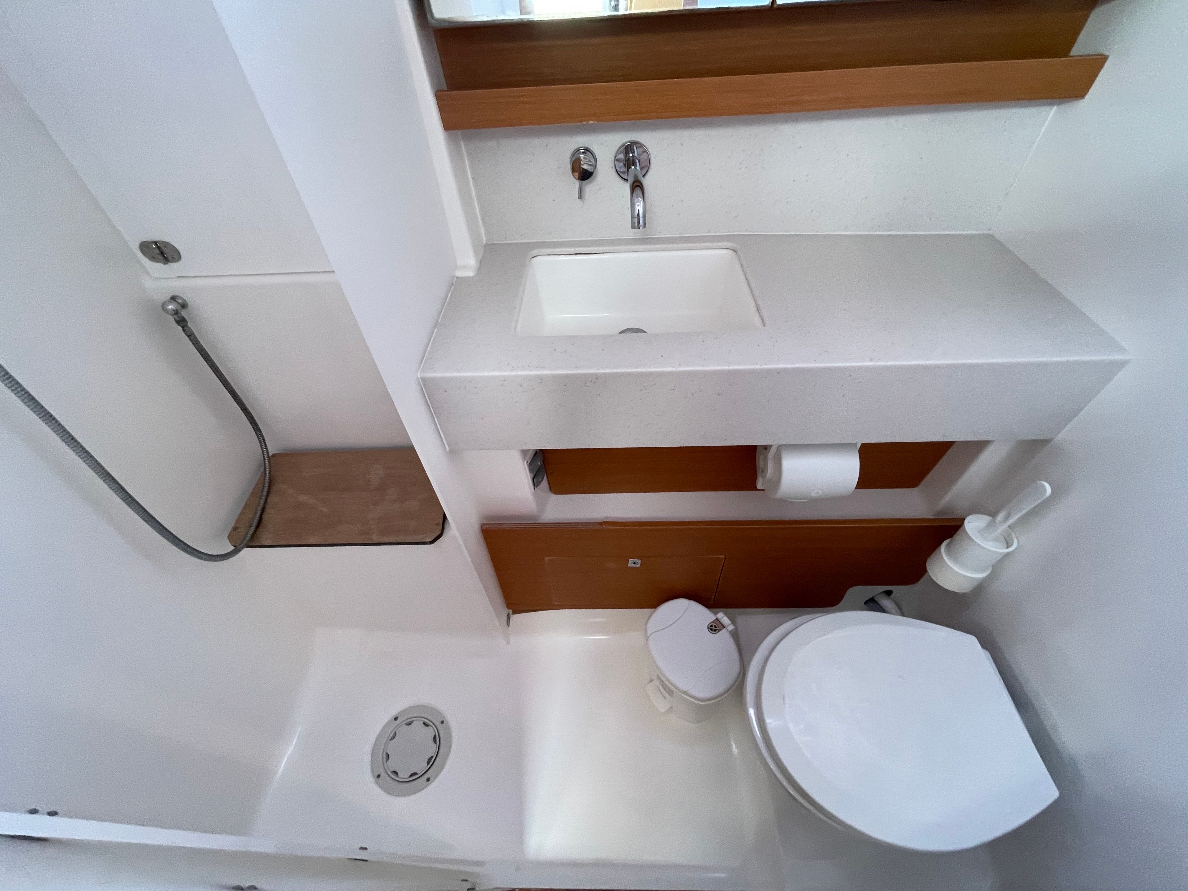 Dufour 470 | Optasia