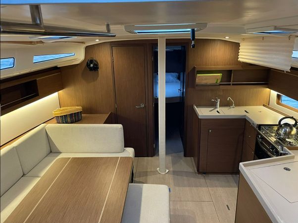 Beneteau Oceanis 40.1 | Aurora