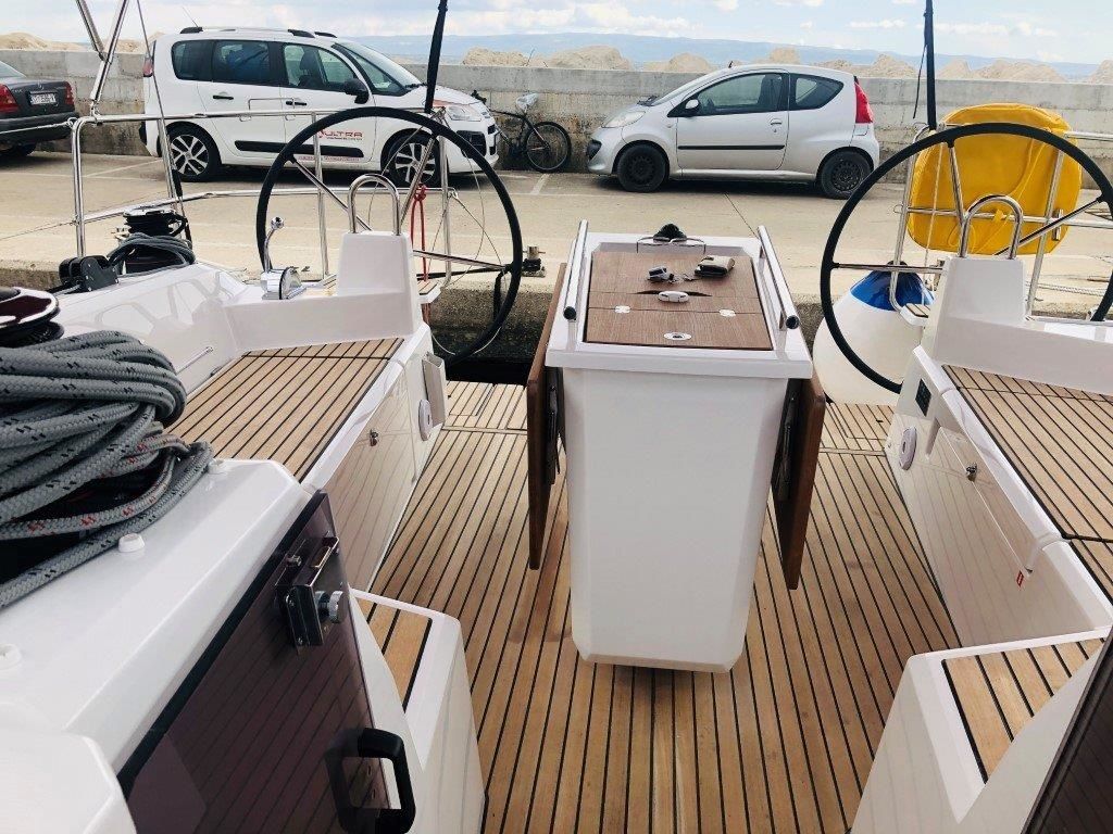 Beneteau Oceanis 40.1 | Azorian