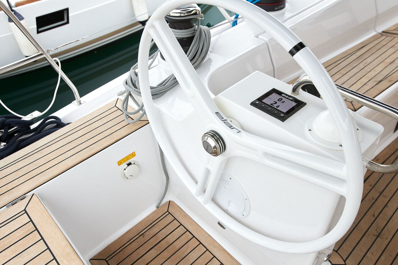 Elan 50.1 Impression | Lija
