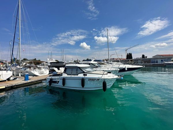 Jeanneau Merry Fisher 795 | KlaPa