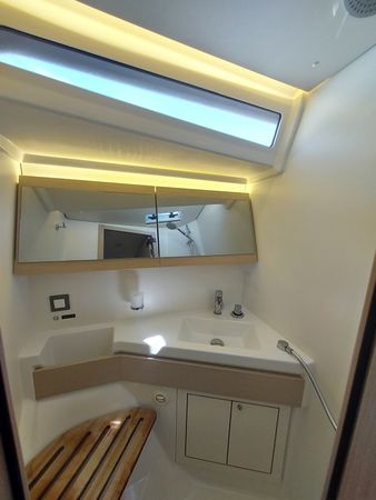 Beneteau Oceanis 46.1 | Sine Cura 3