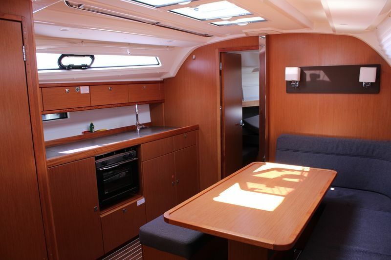 Bavaria Cruiser 41 | Bintan
