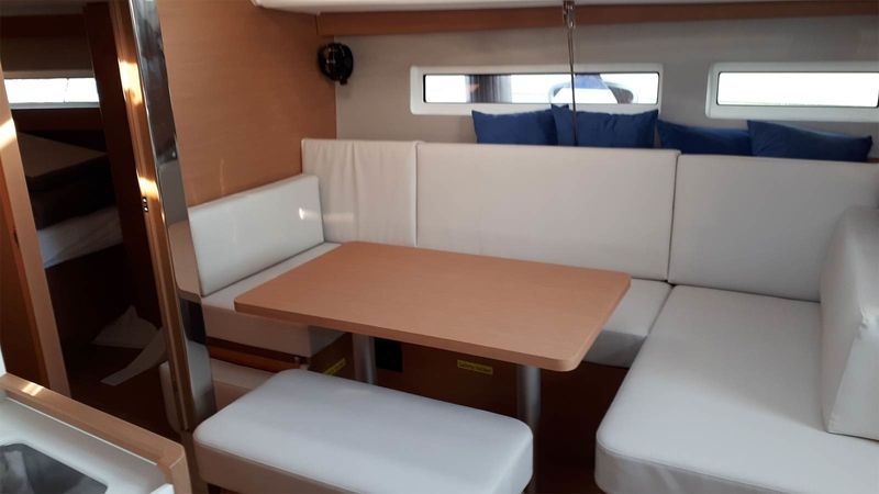 Jeanneau Sun Odyssey 440 | Tavascan