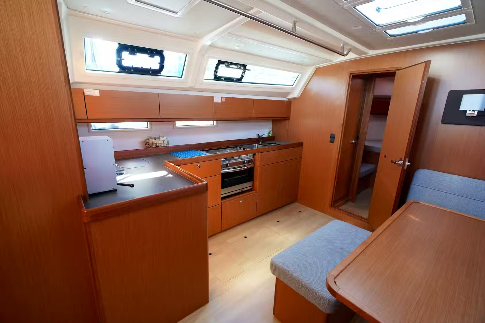 Bavaria Cruiser 46 | Monsieur