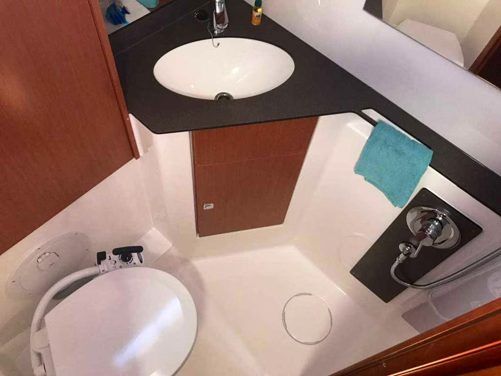 Bavaria Cruiser 46 | Monsieur