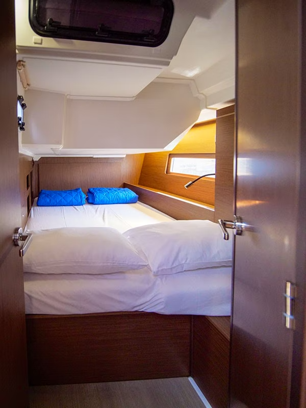 Beneteau Oceanis 46.1 | Layla