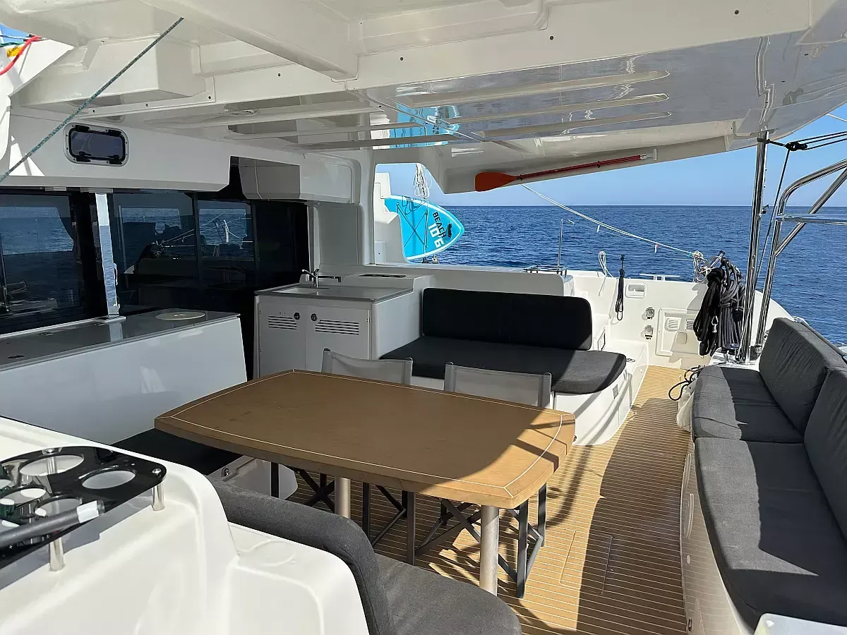 Lagoon 46 | Sella 3