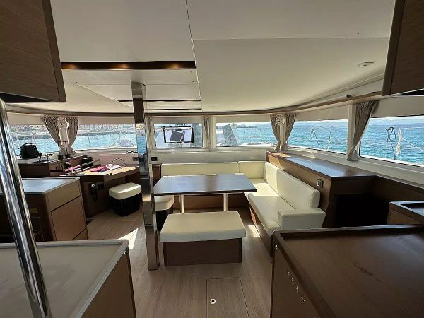 Lagoon 46 | Sella 3