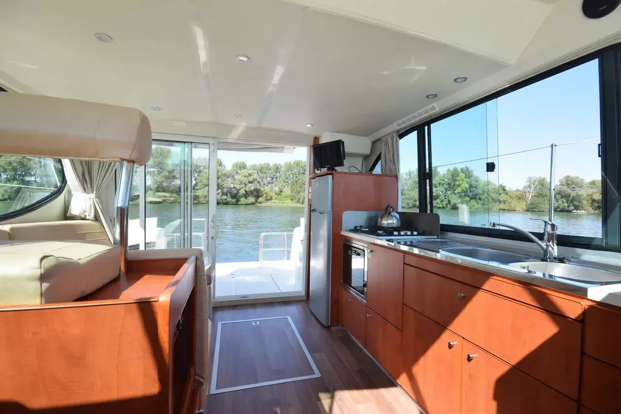 Nicols Estivale Quattro | Eindhoven