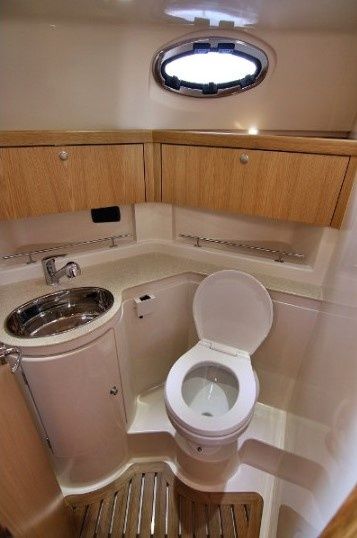 SAS Vektor Adriana 36 | Iris