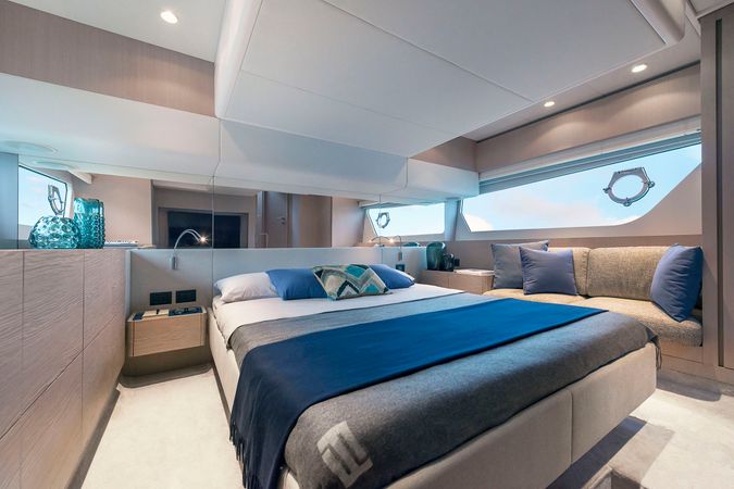 Ferretti 500 | Roch Antonio