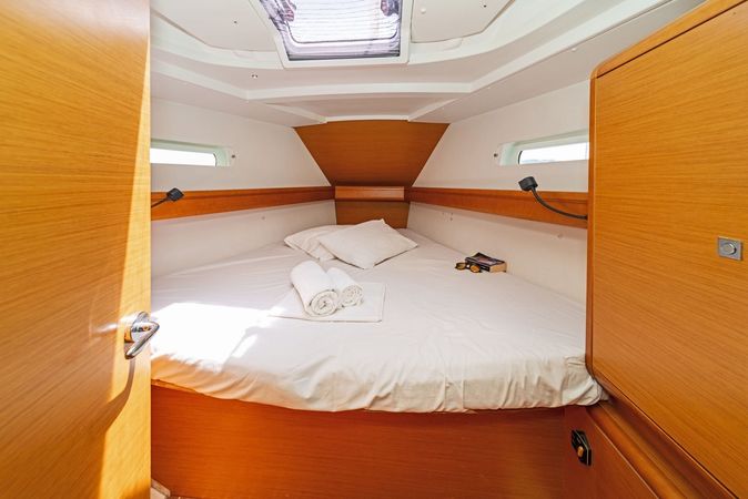 Jeanneau Sun Odyssey 439 | Marina 1