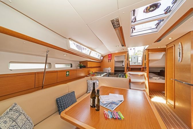 Jeanneau Sun Odyssey 439 | Marina 1