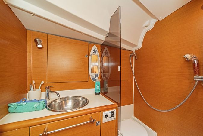 Jeanneau Sun Odyssey 439 | Marina 1