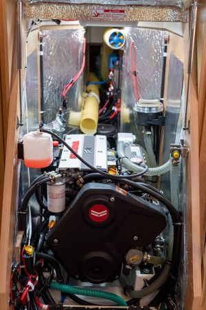 Bavaria C42 | Karpouzi