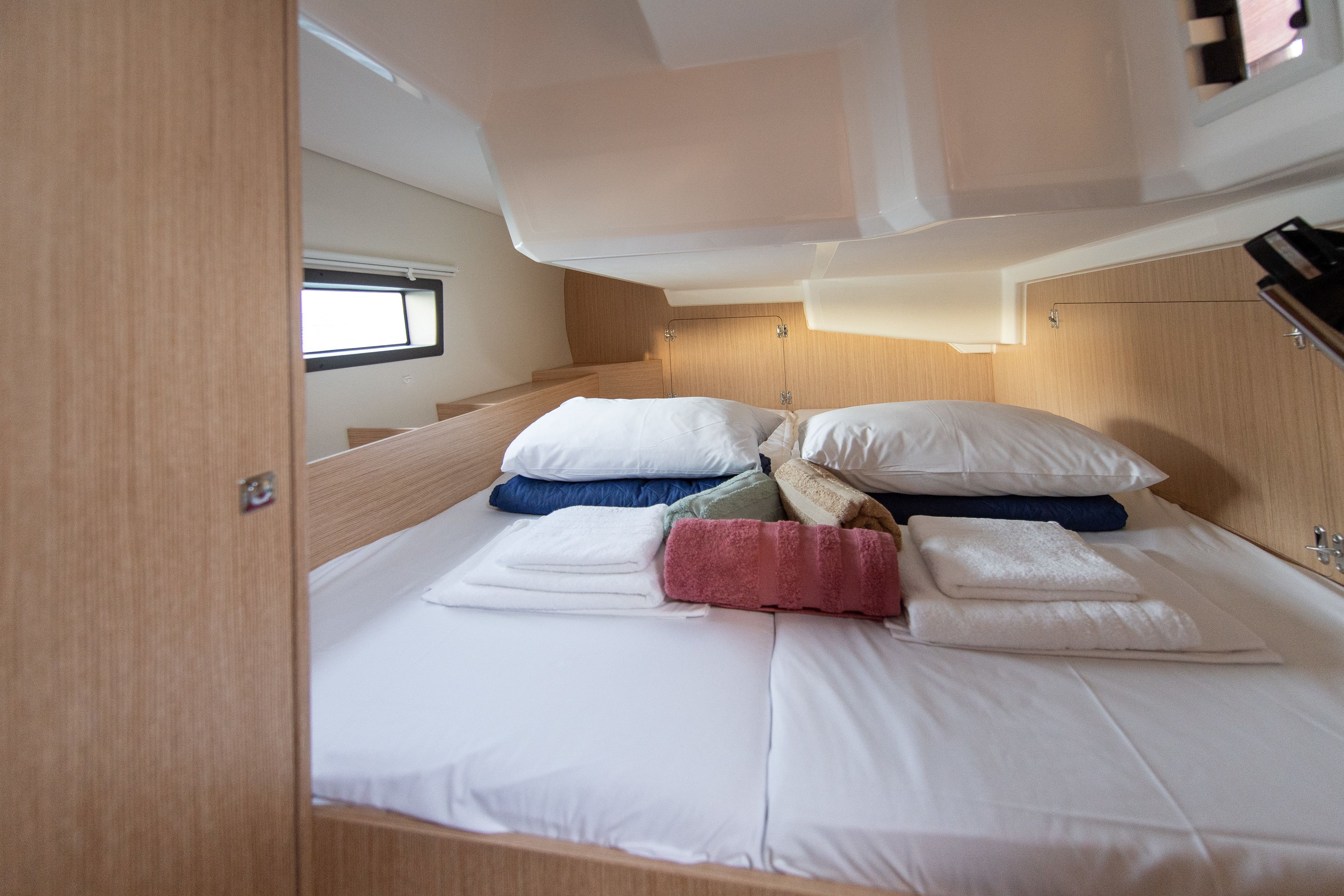 Bavaria C42 | Karpouzi