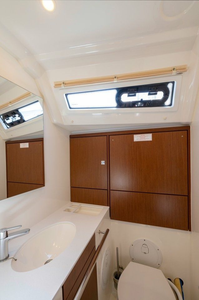 Bavaria Cruiser 46 | Aiolos