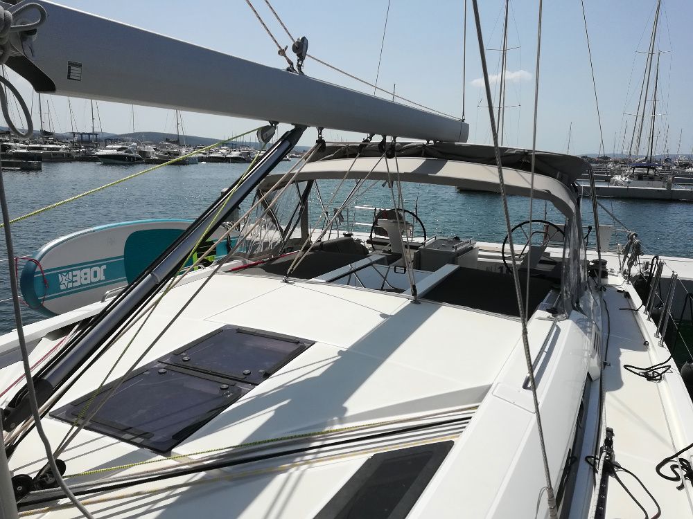 Beneteau Oceanis 51.1 | Anna