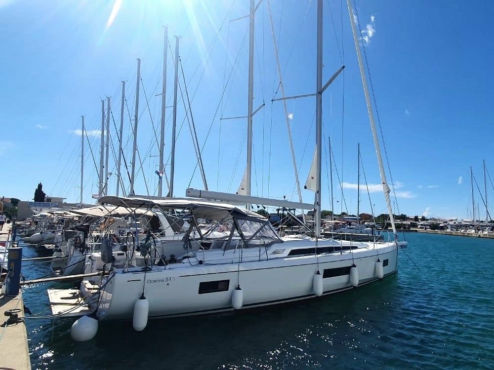 Beneteau Oceanis 51.1 | Anna