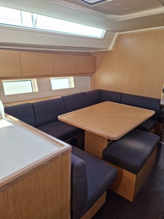 Bavaria C45 | Silver 3