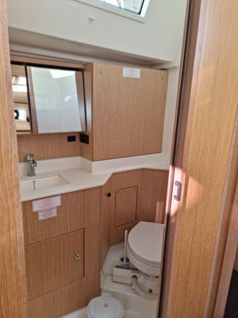 Bavaria C45 | Silver 3