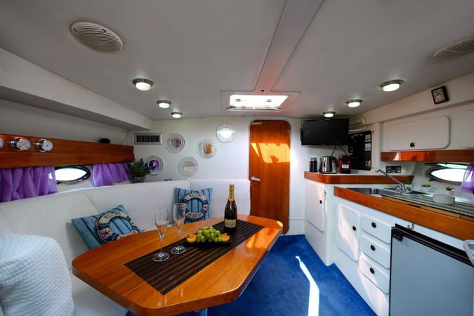 Sunseeker 38 Martinique | Black Diamond