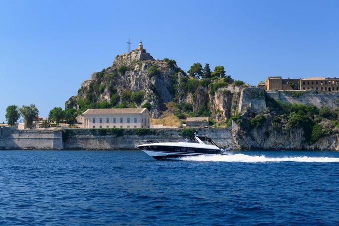 Sunseeker 38 Martinique | Black Diamond