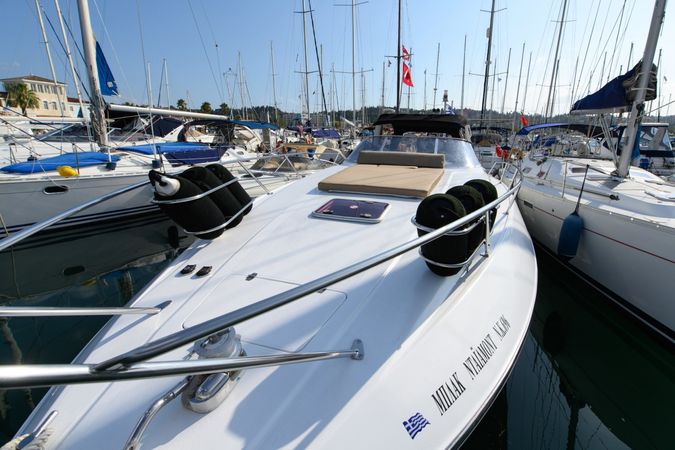 Sunseeker 38 Martinique | Black Diamond