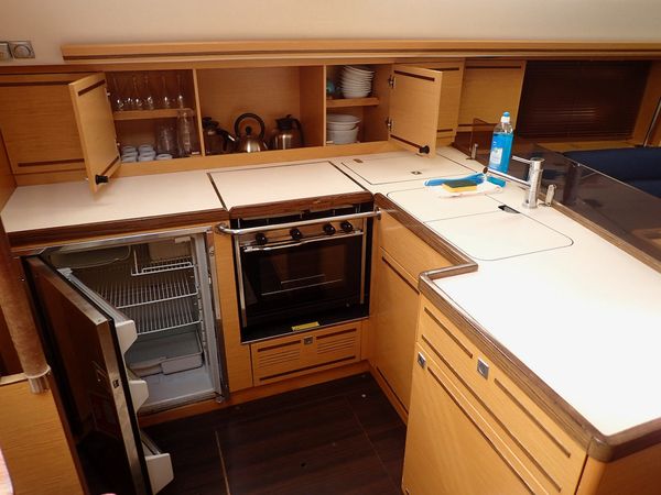 Elan 444 | Moon Shadow