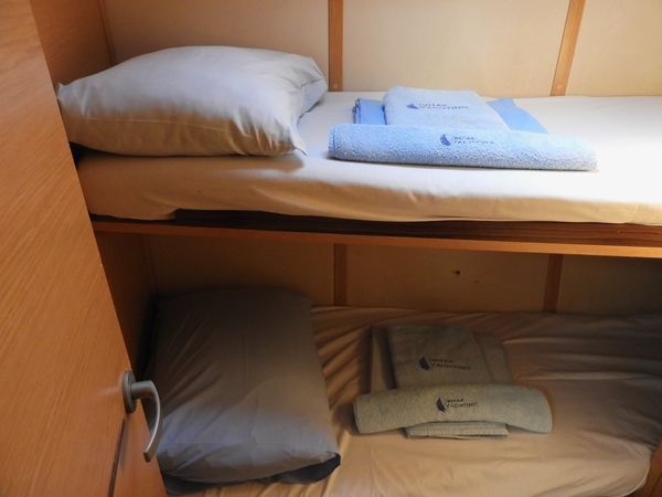 Elan 444 | Moon Shadow